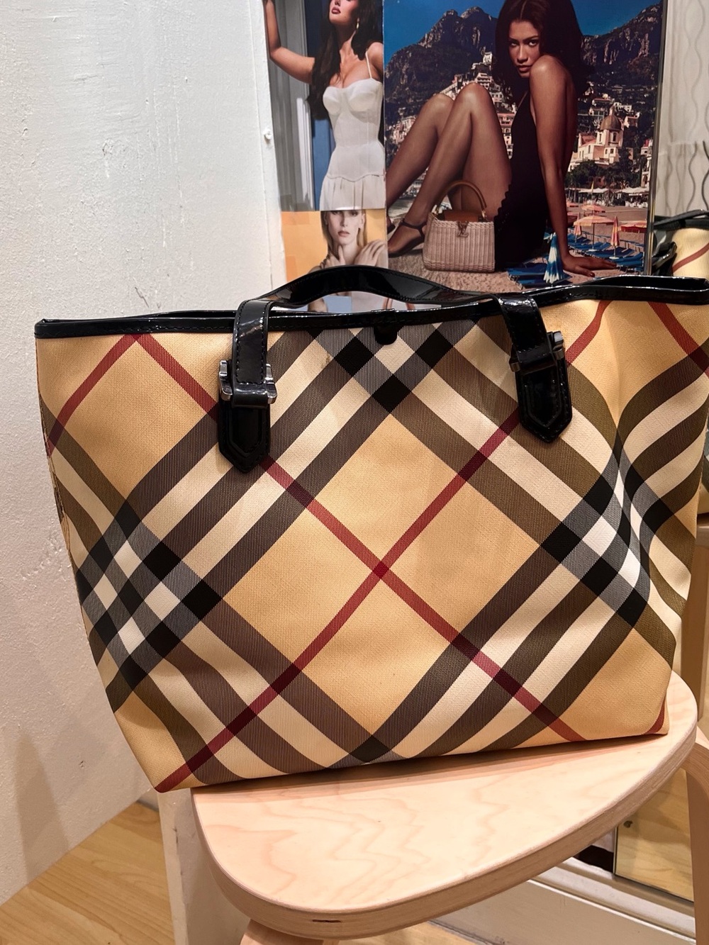 “Nickie” Plaid Tote Bag with Black Trim - Beige - Picture 3 of 13